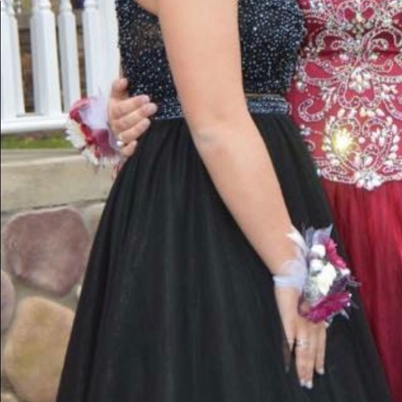 Prom Dress - Picture 3 of 3